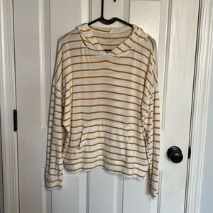 American Eagle Soft & Sexy Hooded Plush Top